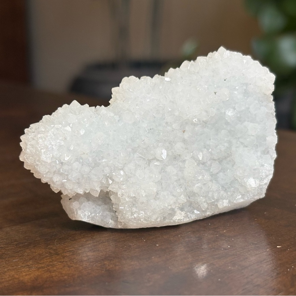 Quartz Freestanding Crystal Geode - Picture 5 of 5